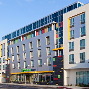 Holiday Inn Express North Hollywood - Burbank Area By Ihg